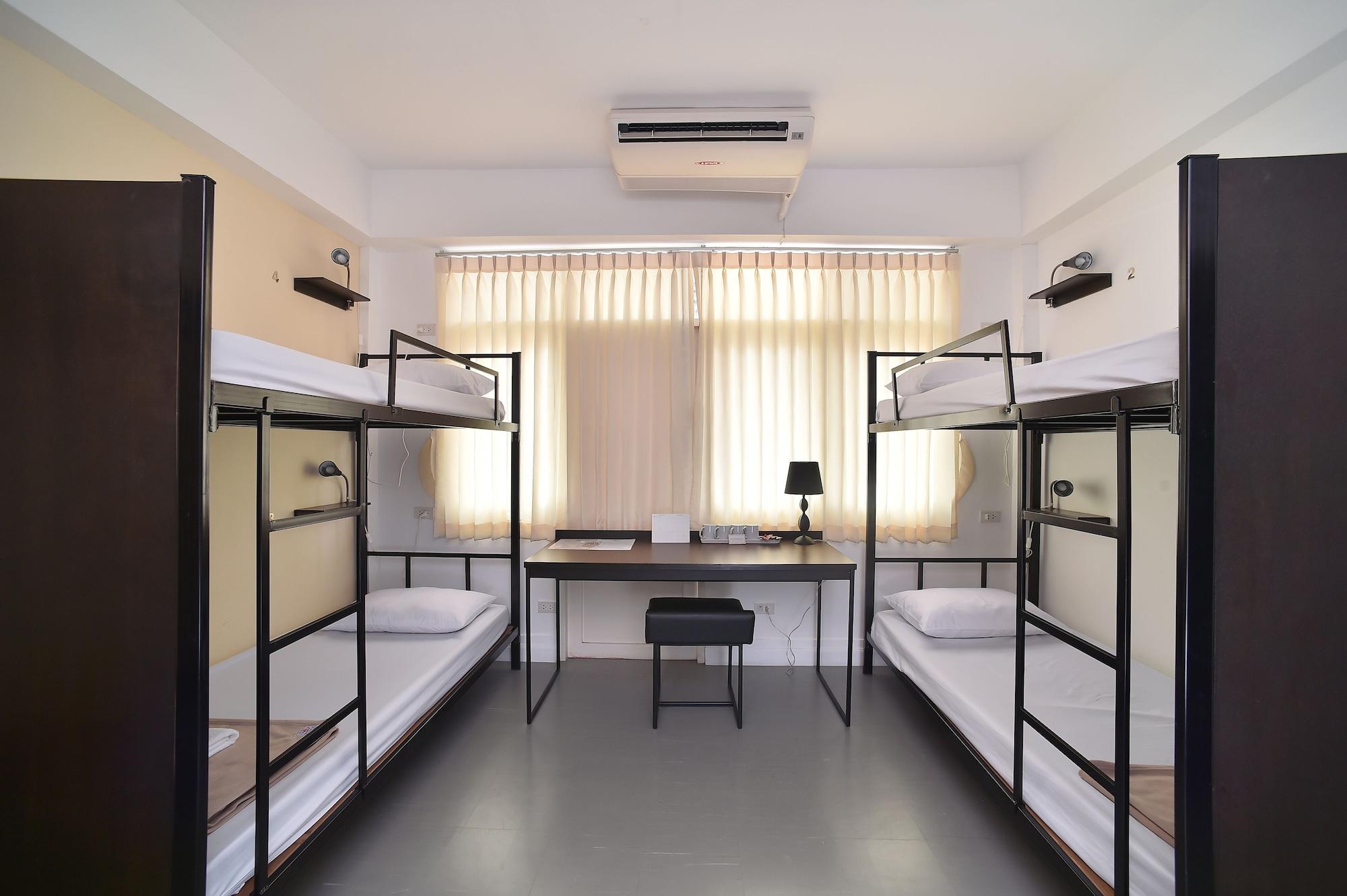 G9Bangkok Hostel Exterior photo