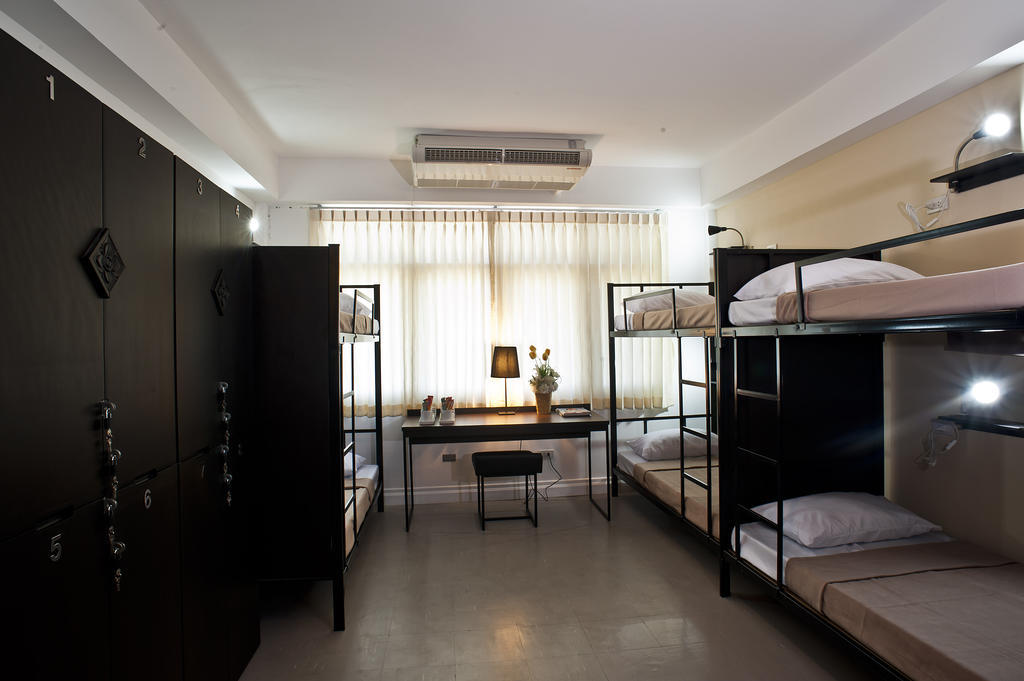 G9Bangkok Hostel Exterior photo